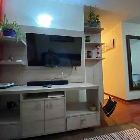Comodo Departamento En El Centro De Stgo Apartman Santiago Kültér fotó